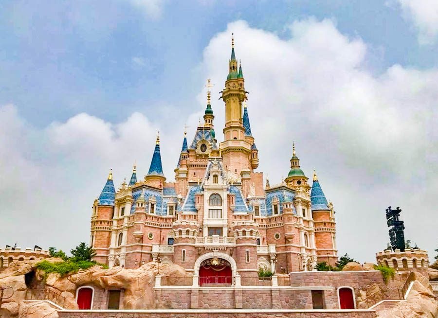 Shanghai Disneyland Celebrates 5th Anniversary With An All New Costume Look