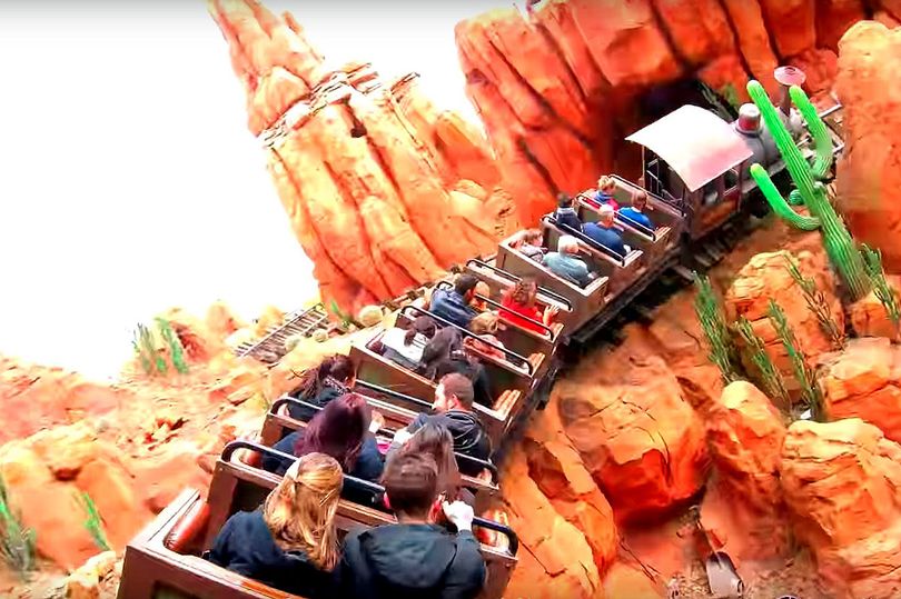 Big Thunder Mountain Railroad, Disney World