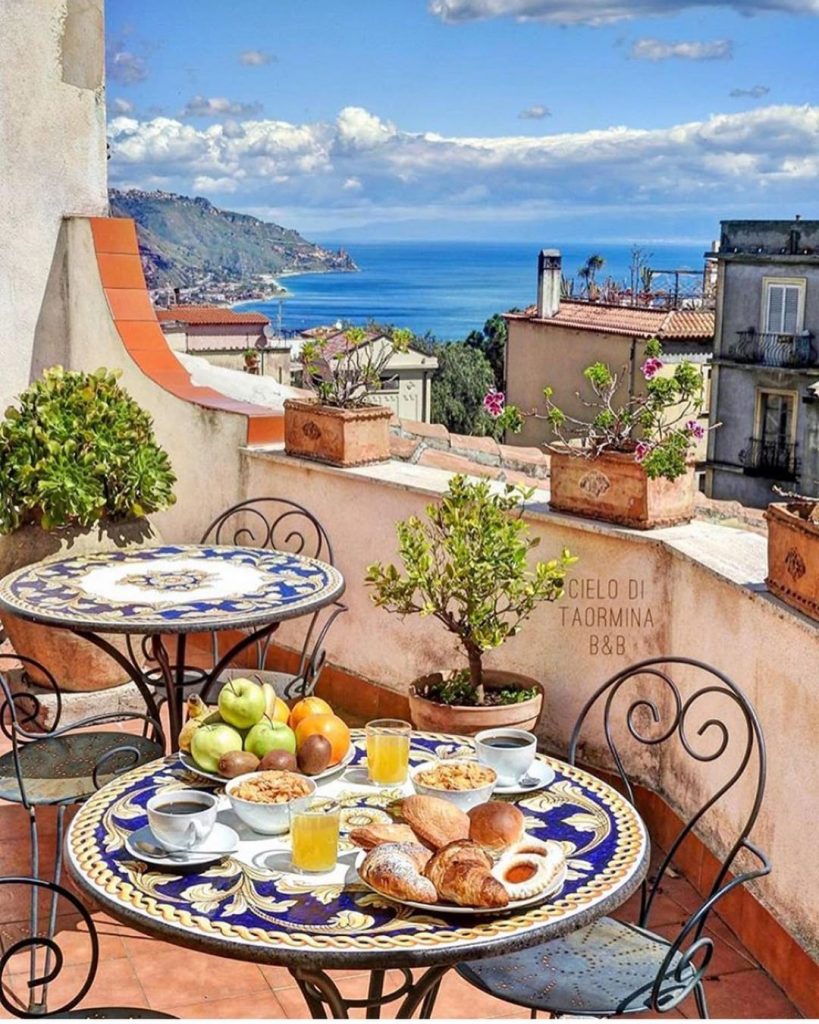 Dining in Sicily