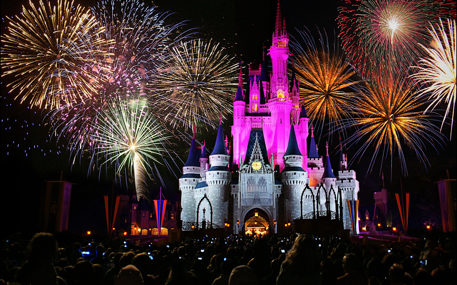 Walt Disney World to Bring Back Fireworks in July?