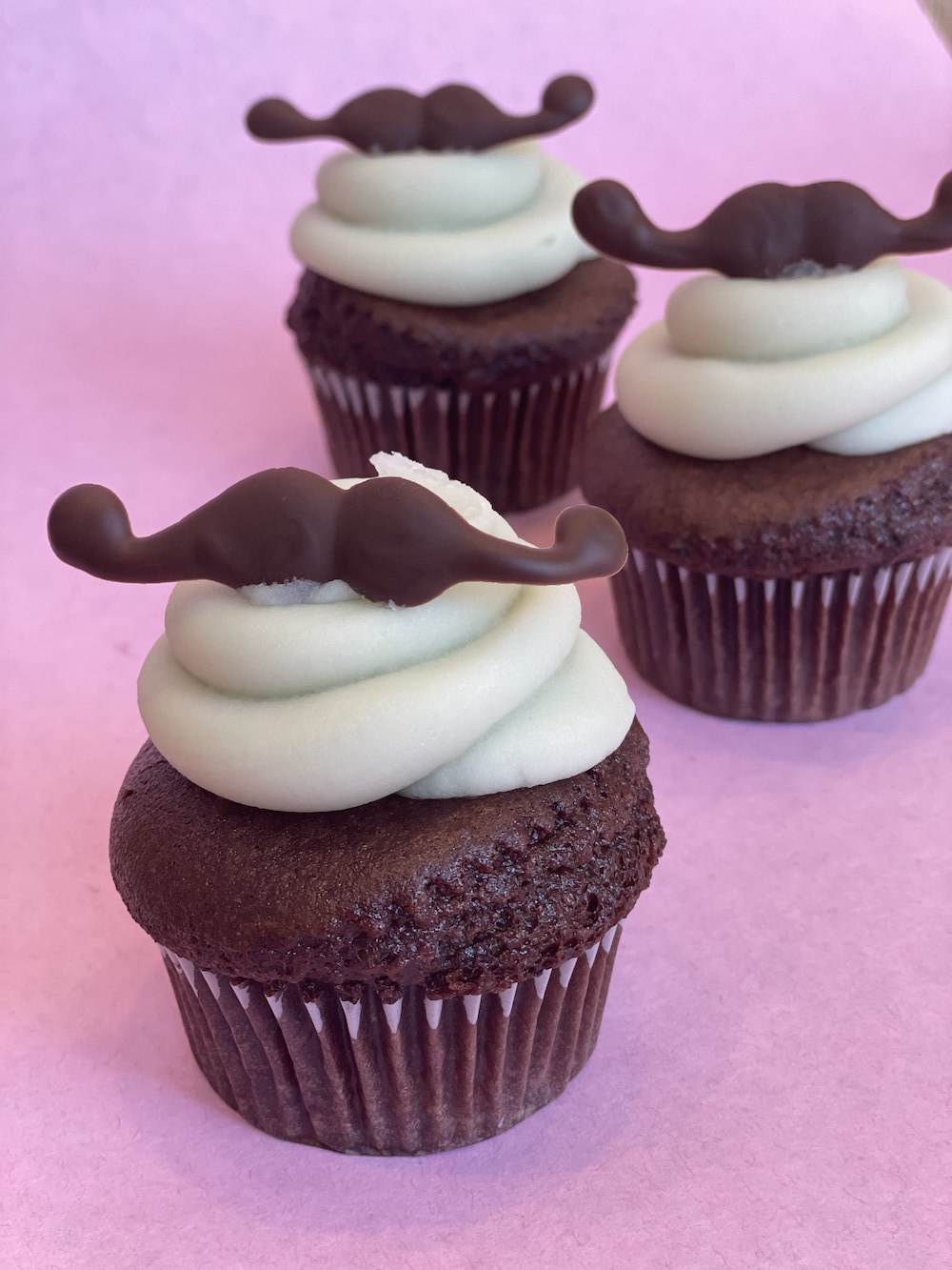 Erin McKenna's Bakery NYC At Disney Springs Celebrates Father's Day with 'Mustache' Cupcake