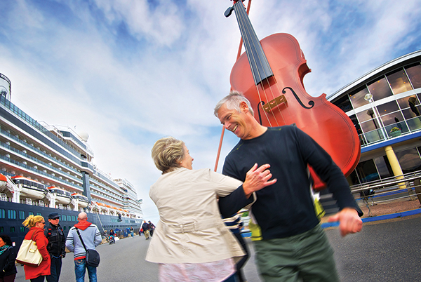 fiddle-cape-breton-dancer