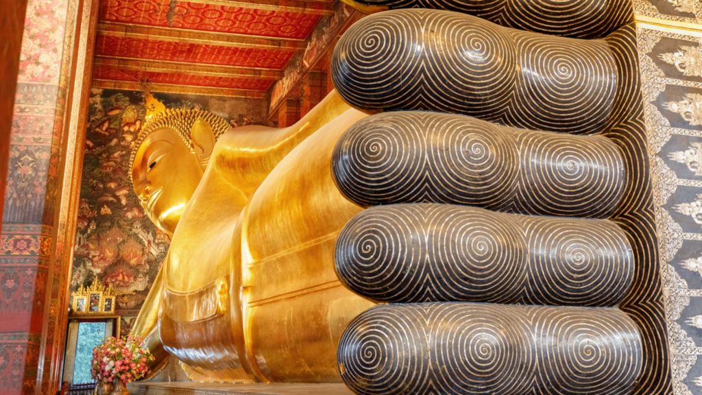 reclining buddha