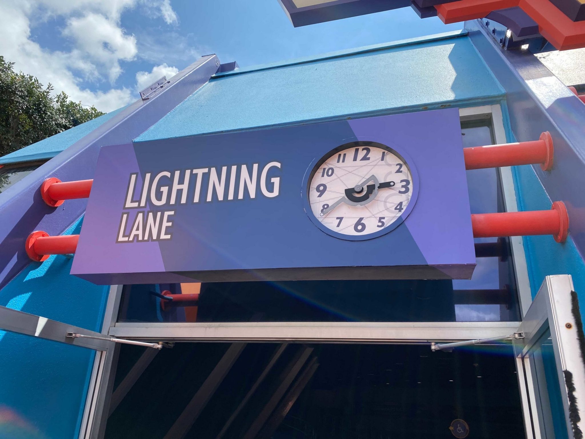 Here’s What You Need To Know About Canceling Lightning Lane Selections ...