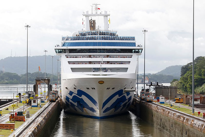 islandprincess panama canal