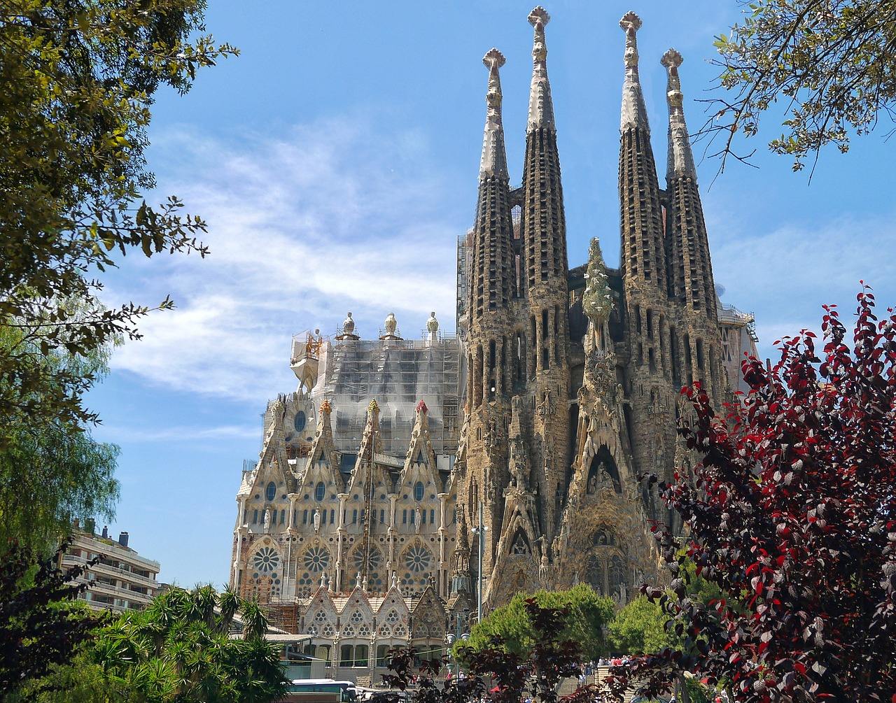 Sagrada Familia by Antoni Gaudí in Barcelona, Spain
