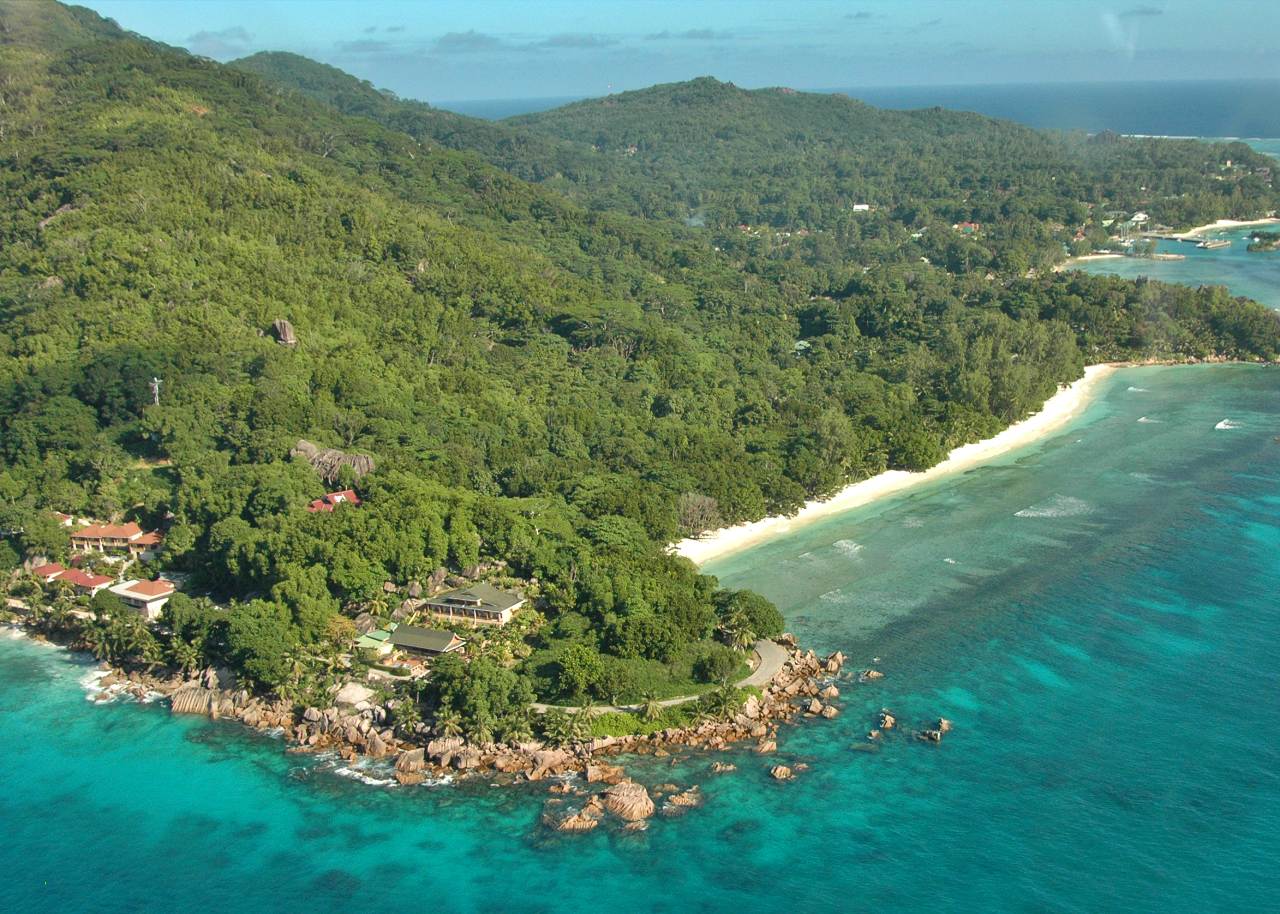 Helicopter ride in Seychelles
