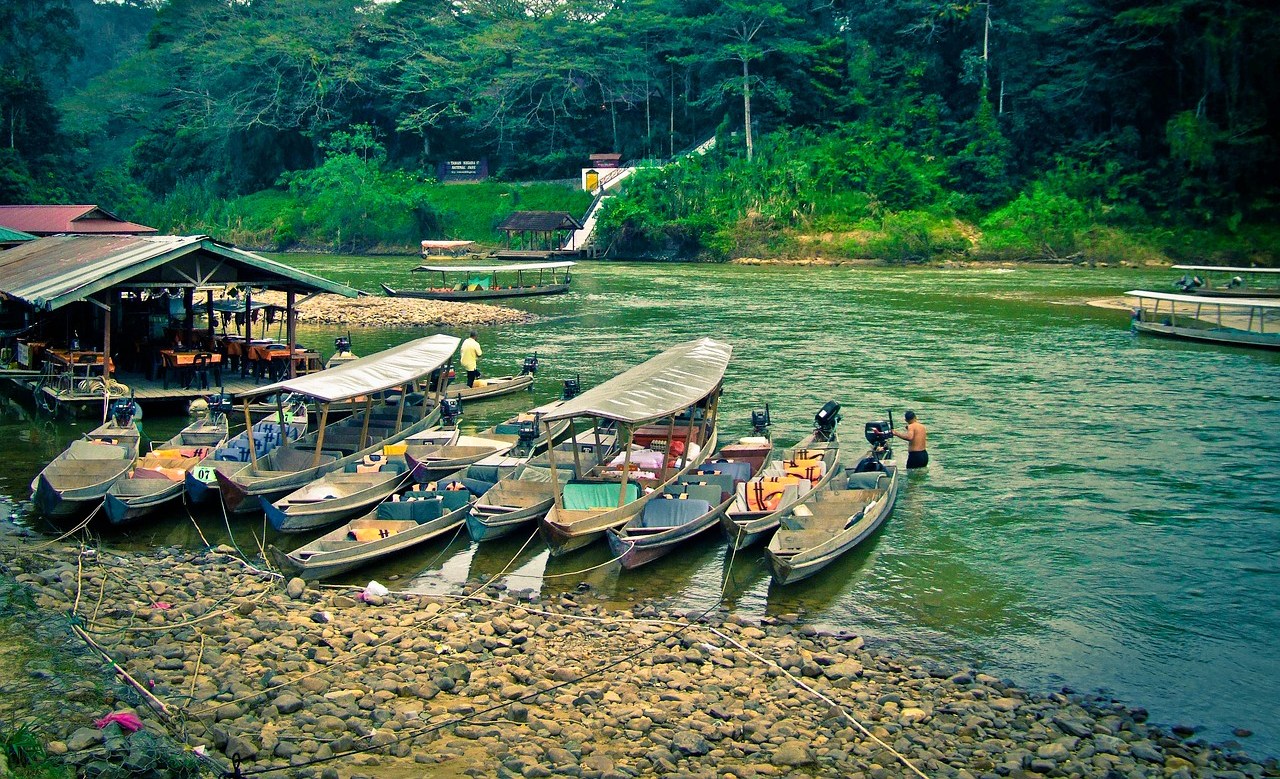 Long boats in Taman Negara National Park