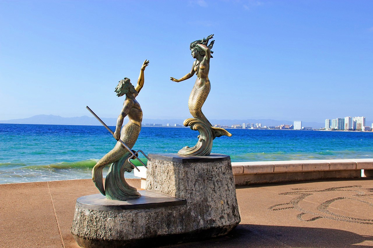 Sculpture on El Malecon, Puerto Vallarta