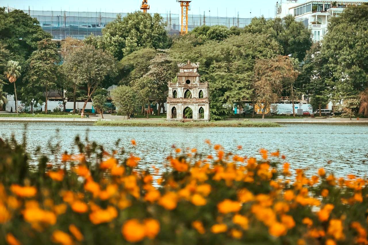 Hoan Kiem Lake, Hanoi