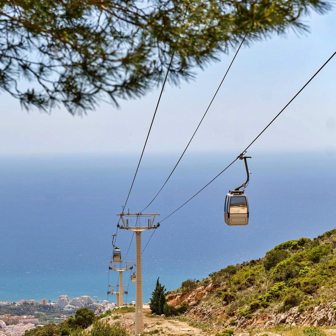 Teleférico Benalmádena and Birds of Prey Demonstration